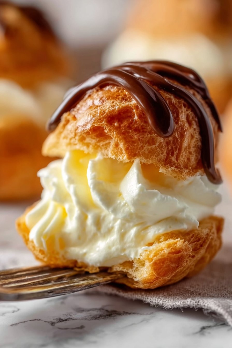 Choux à la Crème Pâtissière